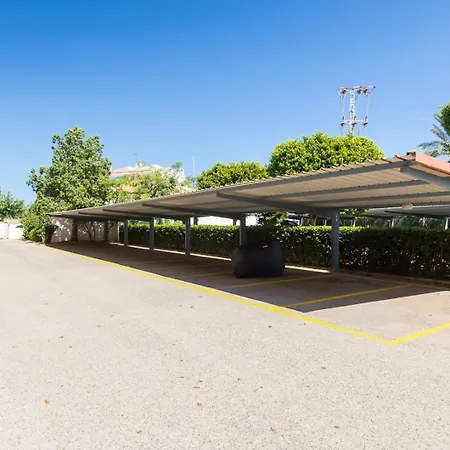 Coastal Living Fully Equipped 200m From The