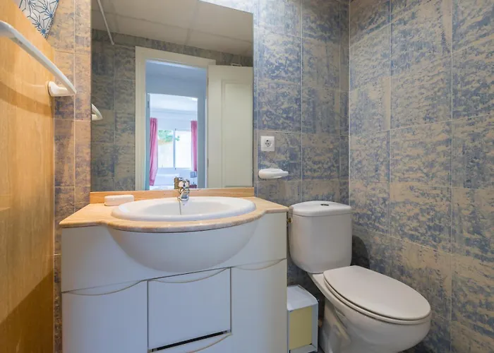 Coastal Living Fully Equipped 200m From The Apartment *