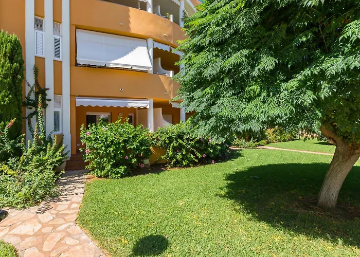 Apartment Coastal Living Fully Equipped 200m From The