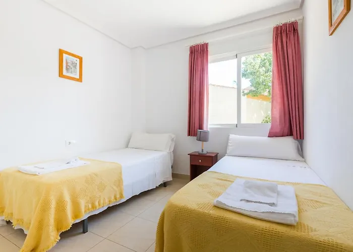 Apartment Coastal Living Fully Equipped 200m From The Denia