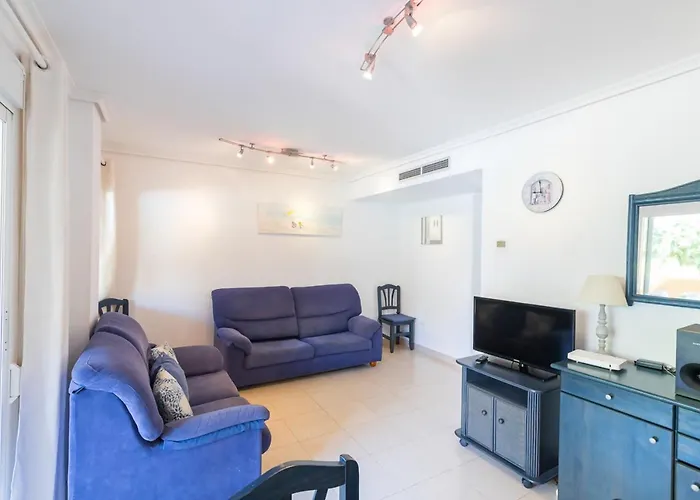 Coastal Living Fully Equipped 200m From The *