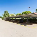 Coastal Living Fully Equipped 200m From The