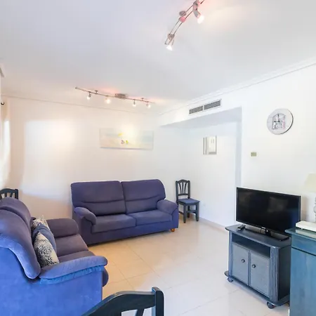 Coastal Living Fully Equipped 200m From The Lägenhet *