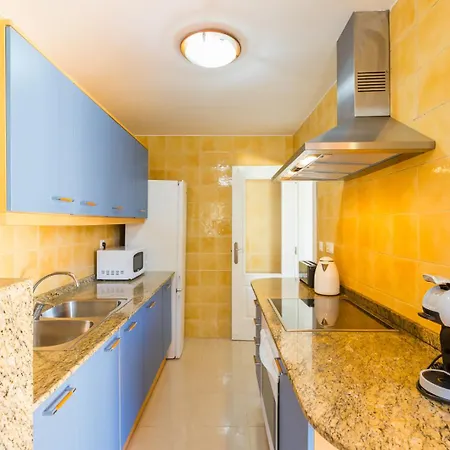 Coastal Living Fully Equipped 200m From The Lägenhet