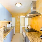 شقة Coastal Living Fully Equipped 200m From The *